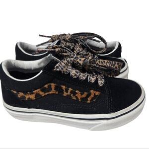 Vans Black Sneakers with Leopard Print and Rubber Sole size 11.5